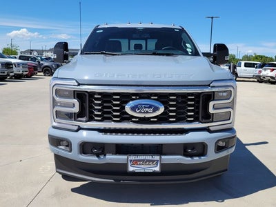 2026 Ford F-350SD Platinum DRW