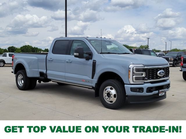 2026 Ford F-350SD Platinum DRW