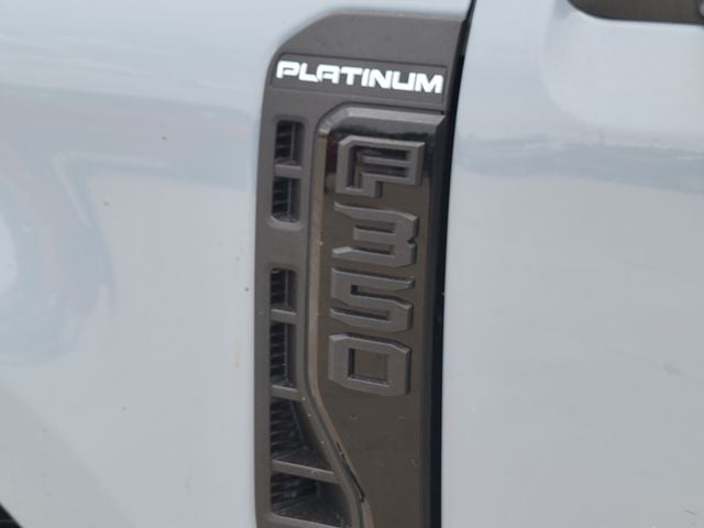 2026 Ford F-350SD Platinum DRW