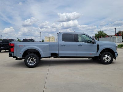 2026 Ford F-350SD Platinum DRW