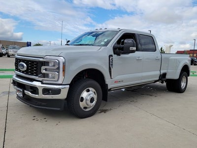 2026 Ford F-350SD Lariat DRW