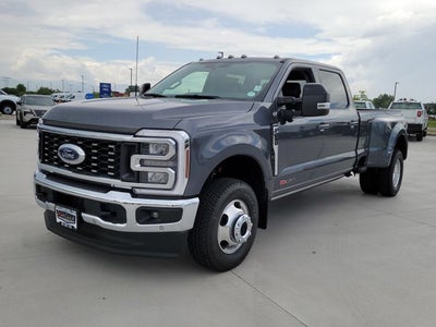 2026 Ford F-350SD Lariat DRW