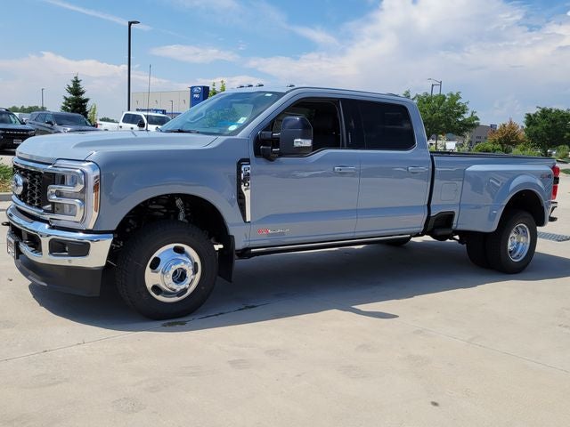 2026 Ford F-350SD Lariat DRW
