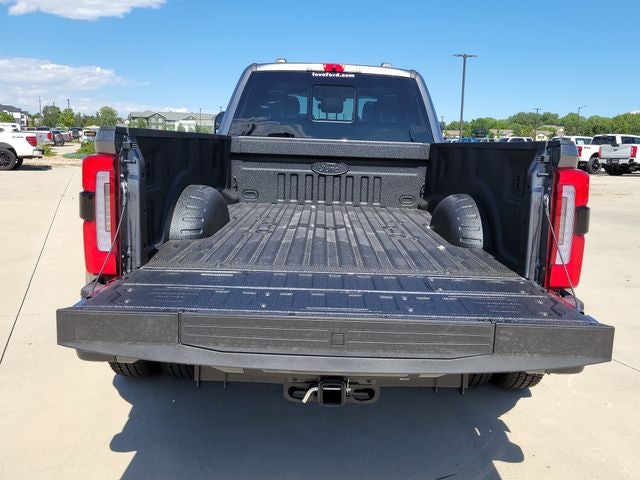 2026 Ford F-350 Platinum DRW