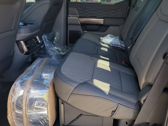 2026 Ford F-350 Platinum DRW