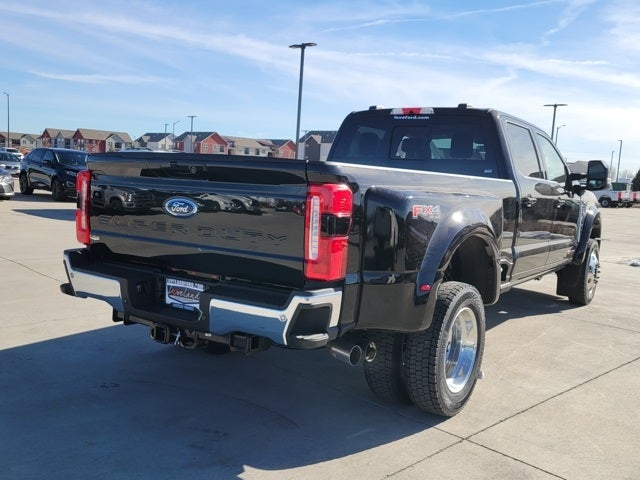 2026 Ford F-450SD Lariat DRW