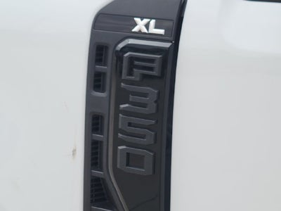 2027 Ford F-350 XL