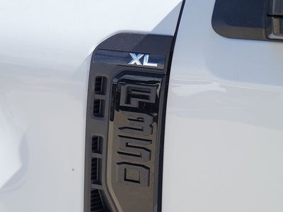 2027 Ford F-350 XL