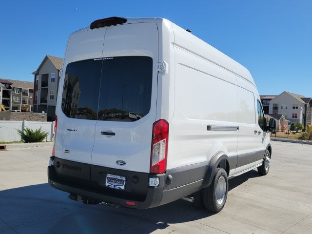 2027 Ford Transit-350 Base