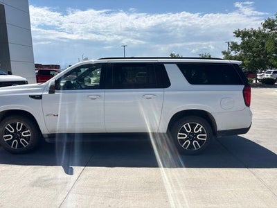 2021 GMC Yukon XL AT4