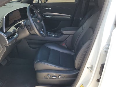 2024 Cadillac XT4 Premium Luxury