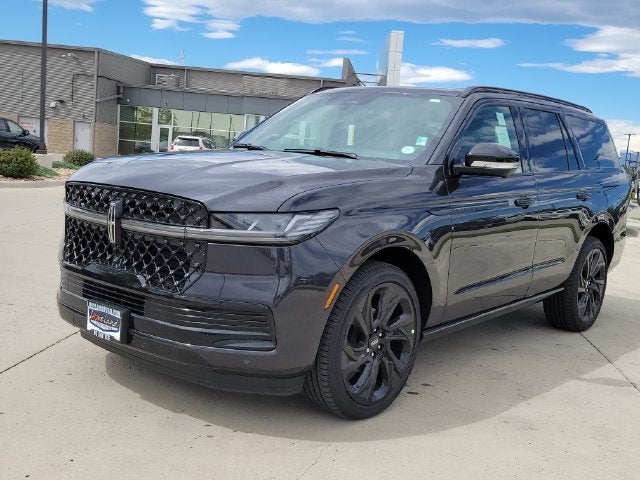 2027 Lincoln Navigator Reserve