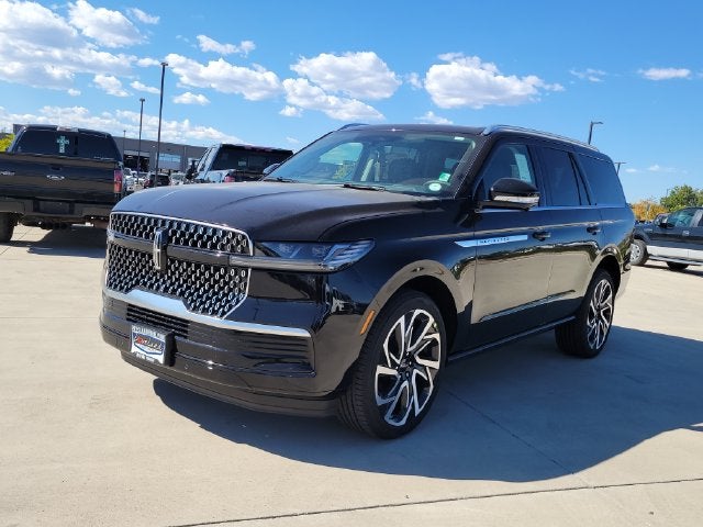 2027 Lincoln Navigator Reserve
