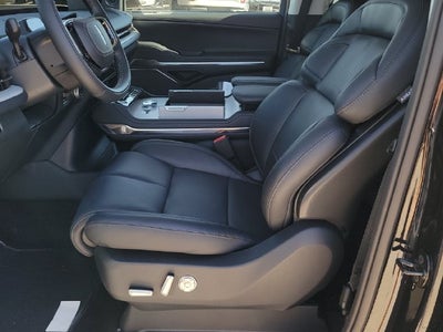 2027 Lincoln Navigator Reserve