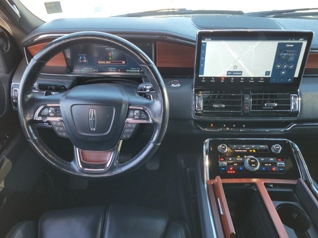 2023 Lincoln Navigator Standard