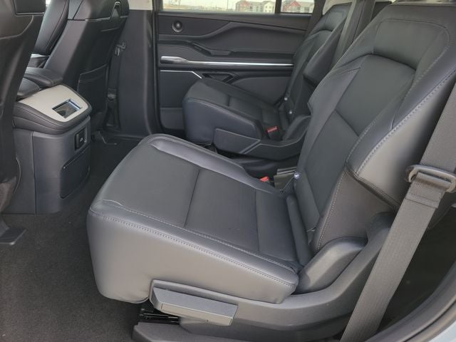 2026 Lincoln Navigator Premiere