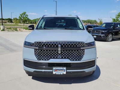 2026 Lincoln Navigator Premiere