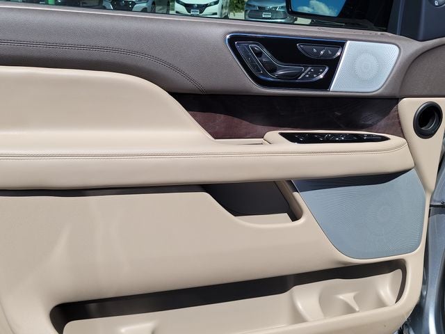 2023 Lincoln Navigator L Reserve