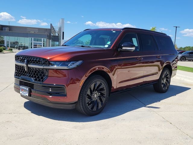 2027 Lincoln Navigator L Reserve