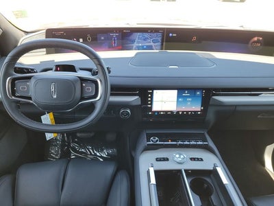 2027 Lincoln Navigator L Reserve