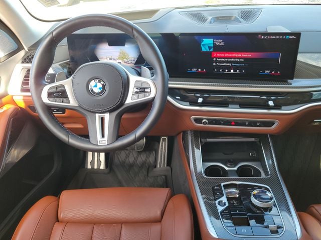 2025 BMW X7 M60i