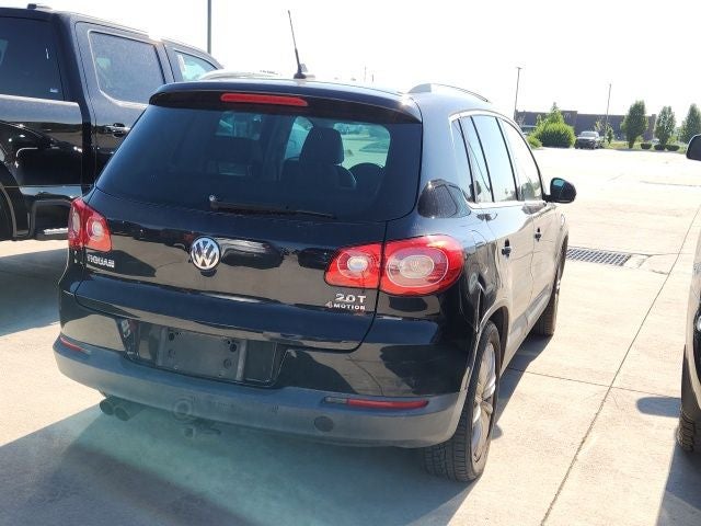 2011 Volkswagen Tiguan SE 4Motion