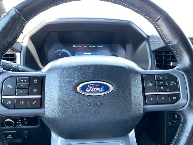 2023 Ford F-150 Lightning LARIAT