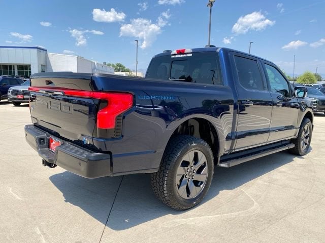 2023 Ford F-150 Lightning LARIAT
