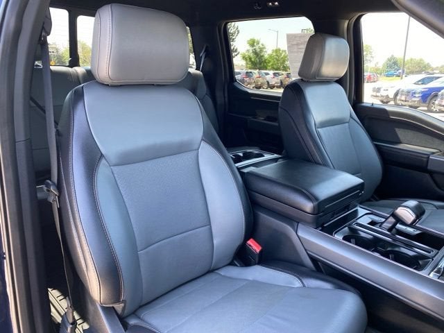 2023 Ford F-150 Lightning LARIAT
