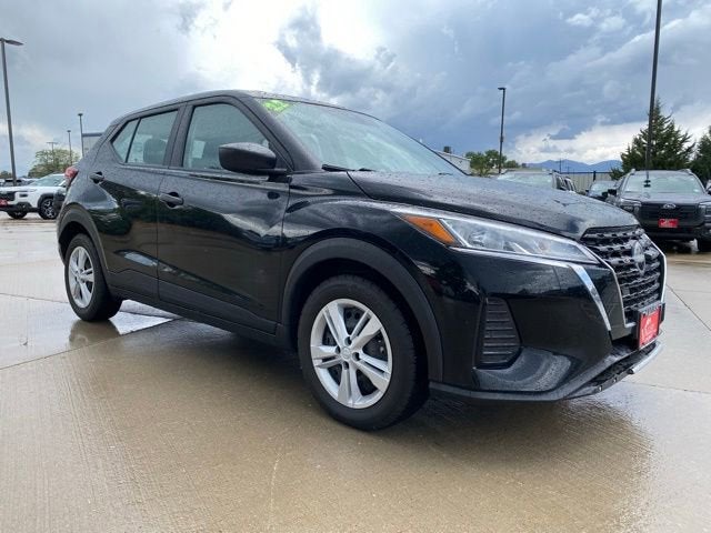 2022 Nissan Kicks S