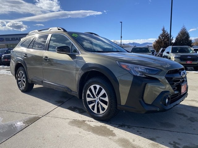 2025 Subaru Outback Premium