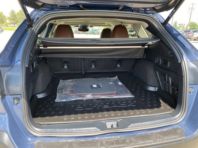 2023 Subaru Outback Touring