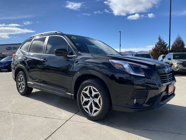 2023 Subaru Forester Premium