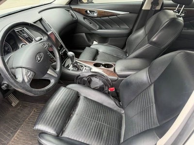 2015 INFINITI Q50 Sport