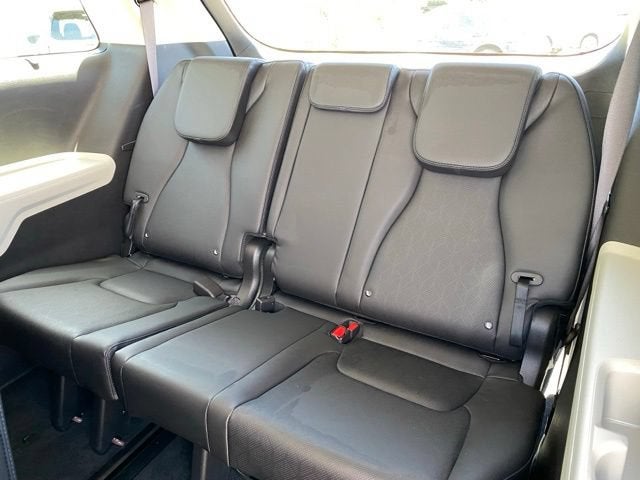 2022 Kia Carnival EX