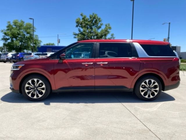 2022 Kia Carnival EX