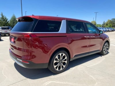 2022 Kia Carnival EX