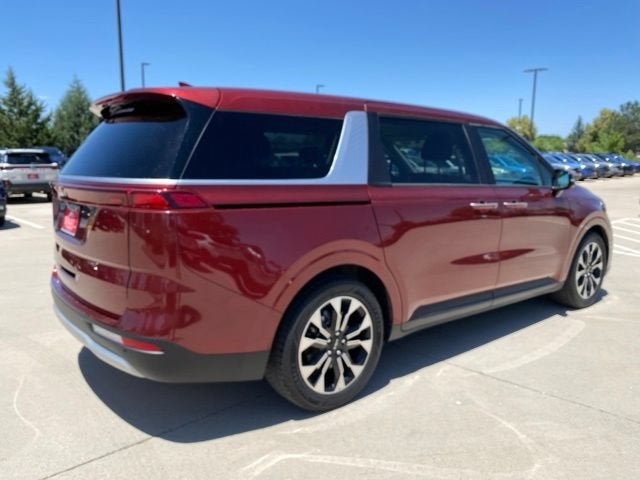2022 Kia Carnival EX