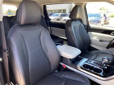 2022 Kia Carnival EX