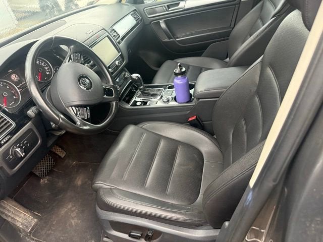 2016 Volkswagen Touareg Lux