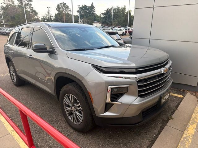 2025 Chevrolet Traverse LT 2LT