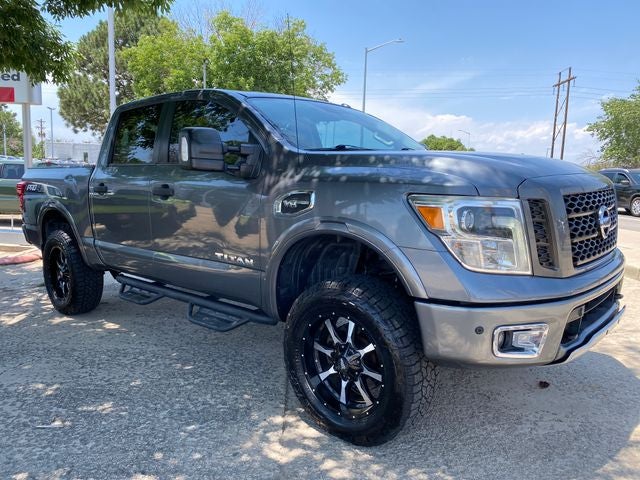 2017 Nissan Titan PRO-4X