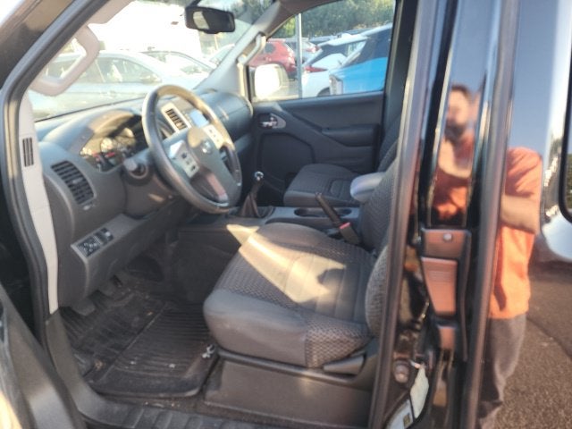 2015 Nissan Frontier SV