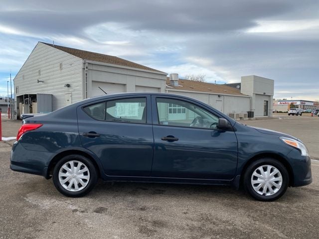 2015 Nissan Versa 1.6 S Plus