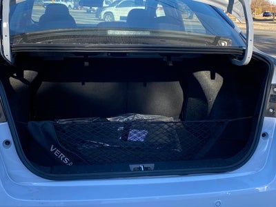 2025 Nissan Versa 1.6 SR