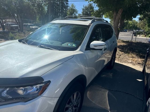 2017 Nissan Rogue SV