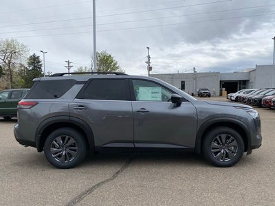 2026 Nissan Pathfinder SV