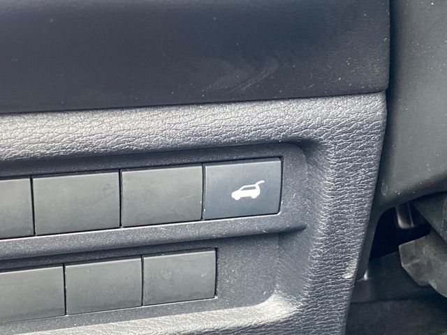 2024 Mitsubishi Outlander Base