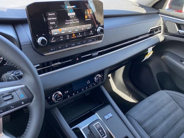 2026 Nissan Rogue SL