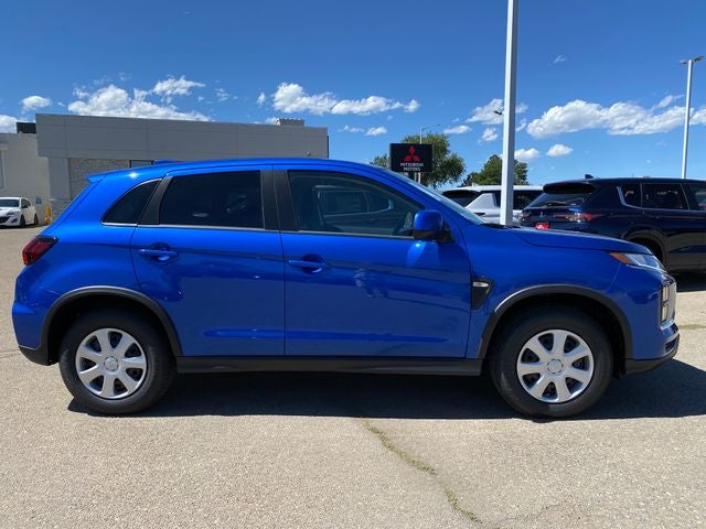 2027 Mitsubishi Outlander Sport Base